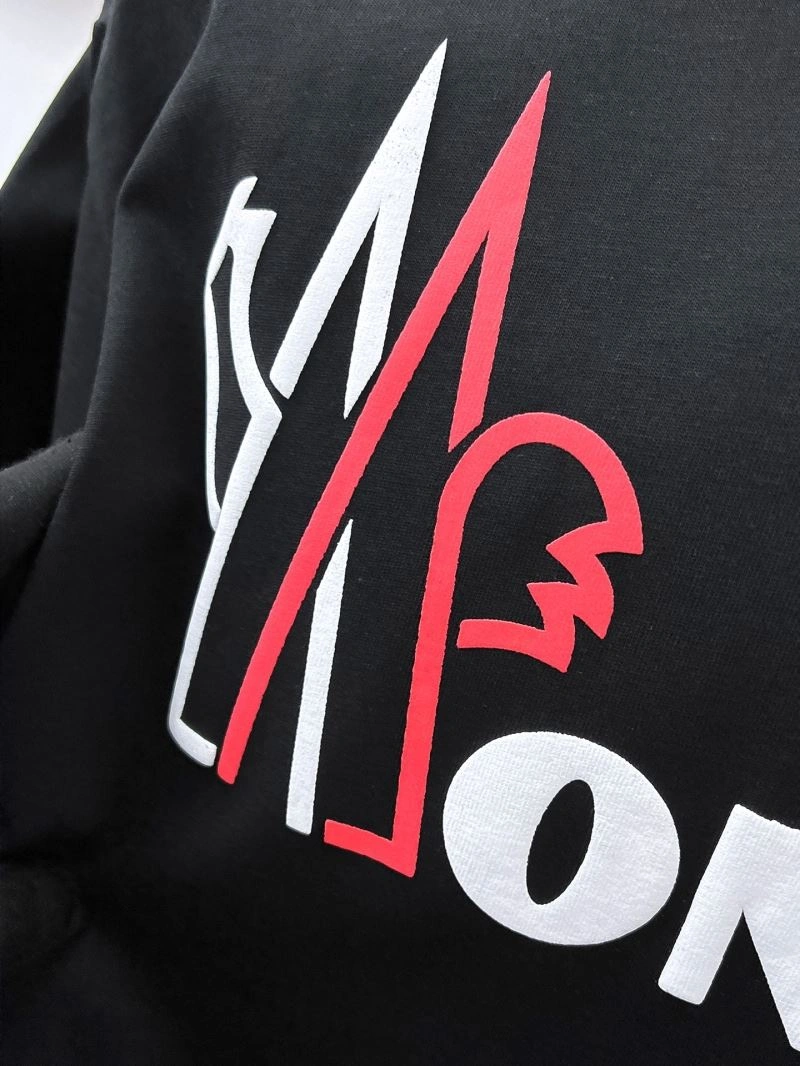 Chic Moncler T-Shirts 141413