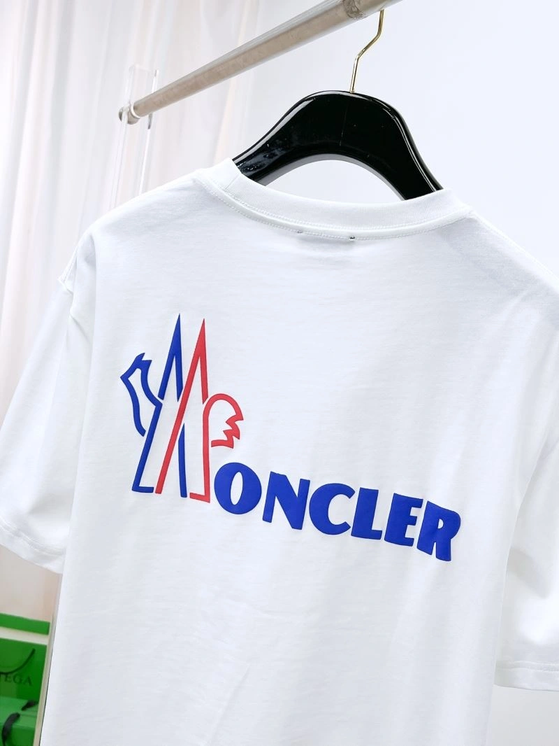 Effortless Moncler T-Shirts 141411