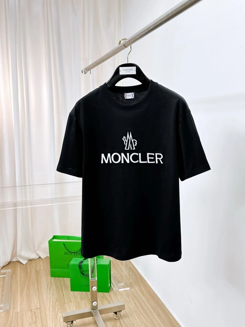 Moncler T-Shirts Contemporary 141410