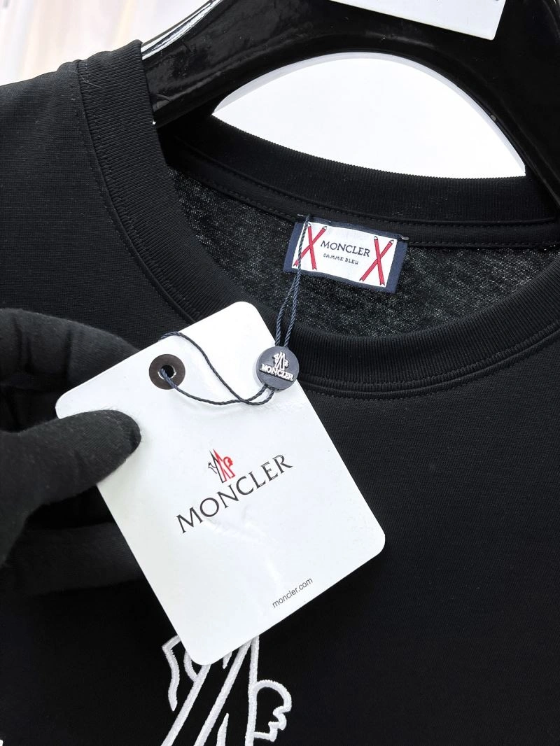Moncler T-Shirts Contemporary 141410
