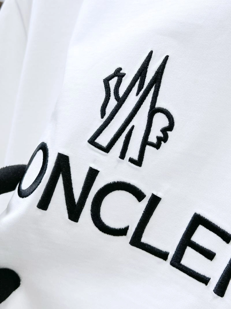 Moncler T-Shirts WellDesigned 141418
