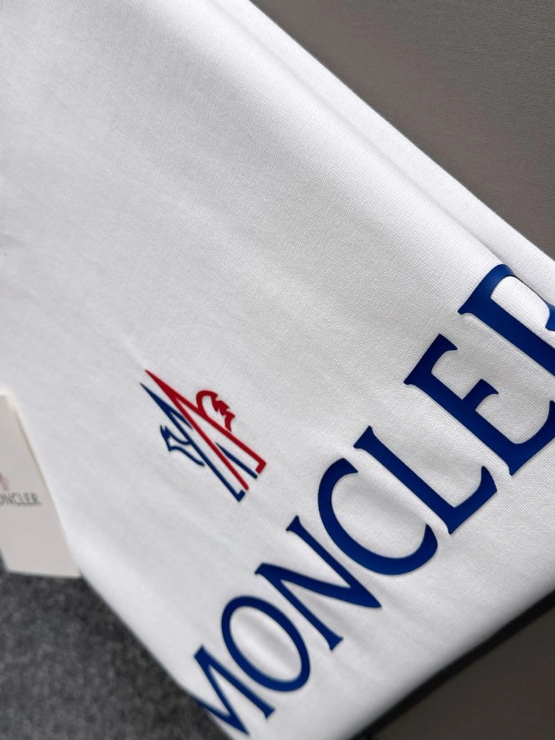 Moncler T-Shirts EyeCatching 141405