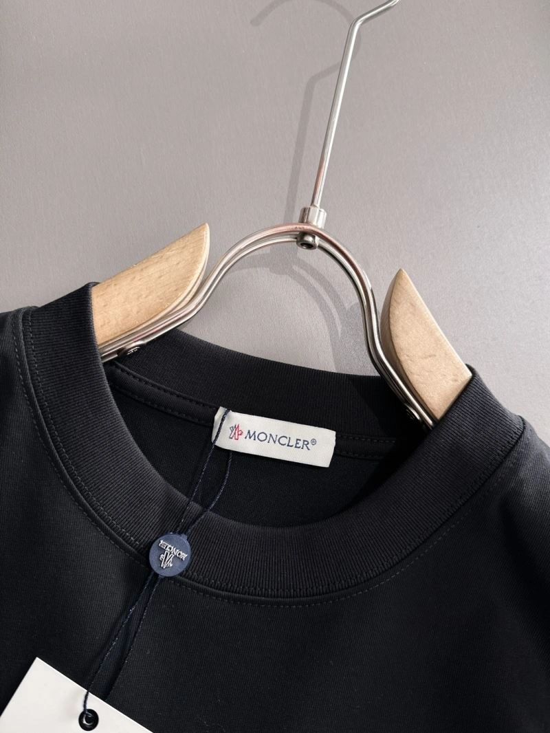Breathable Moncler T-Shirts 141399