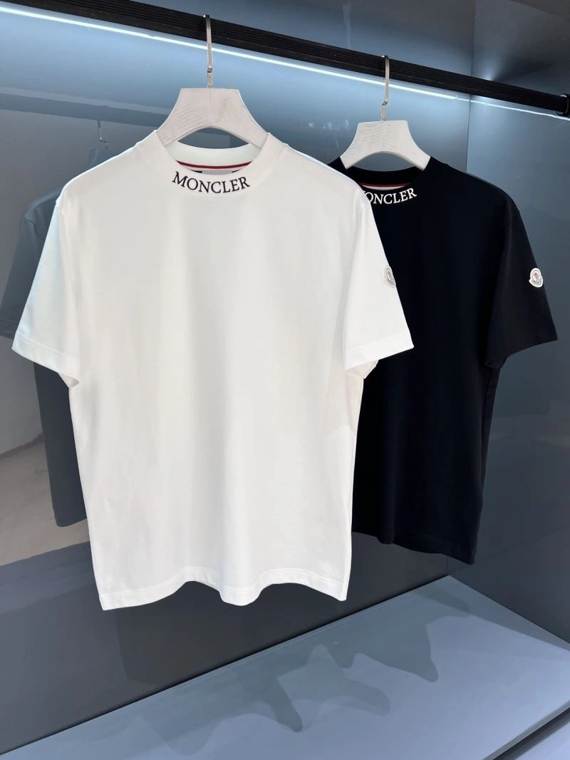 AllSeason Moncler T-Shirts 141393