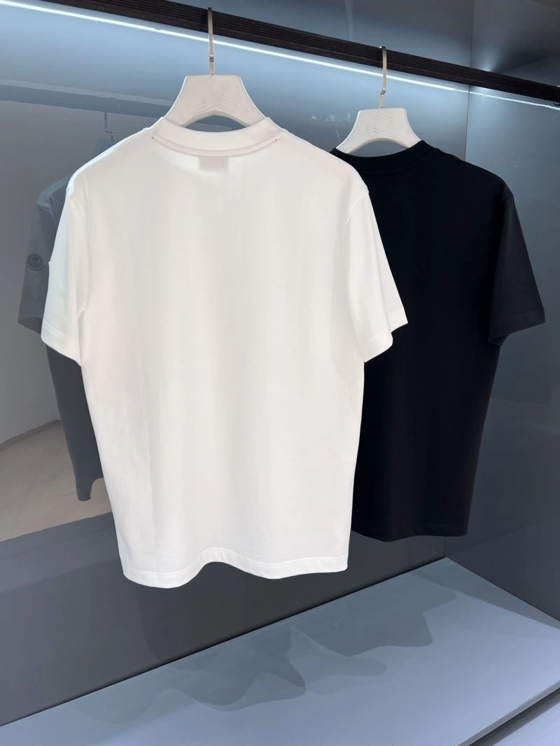AllSeason Moncler T-Shirts 141393