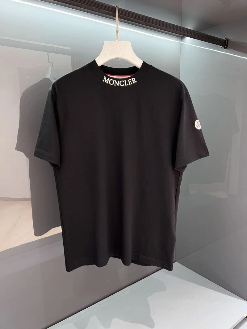 AllSeason Moncler T-Shirts 141393