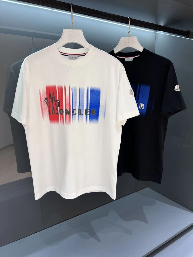 Moncler T-Shirts Chic 141397