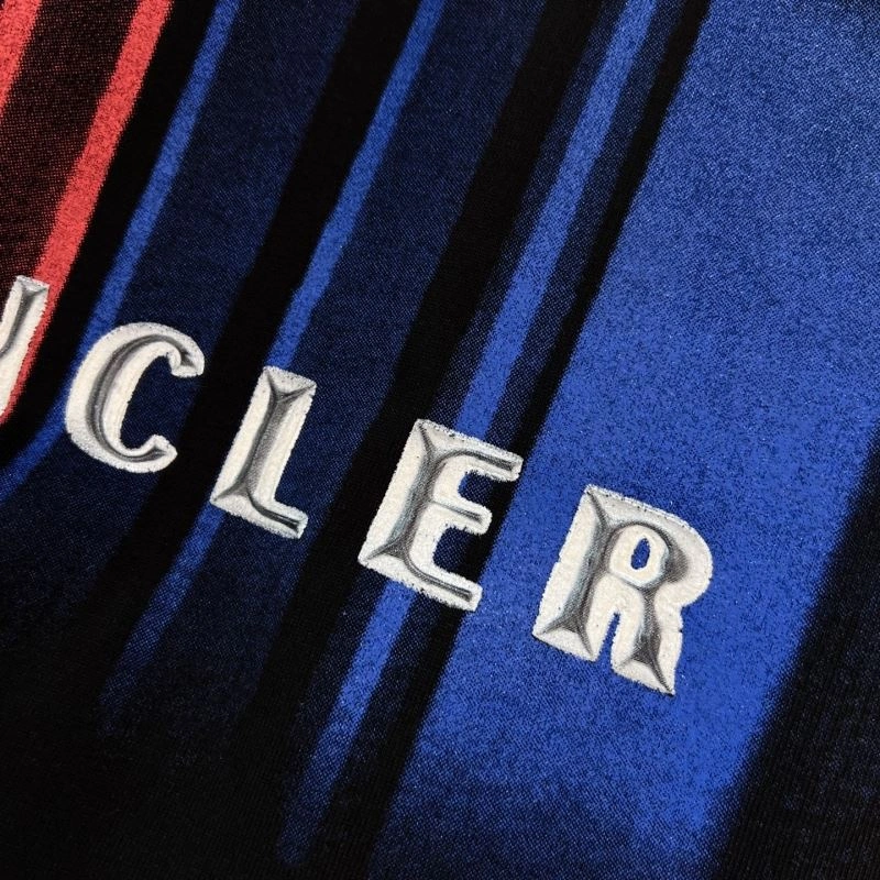 Moncler T-Shirts Chic 141397