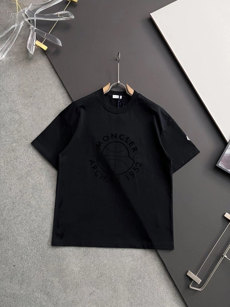 RelaxedFit Moncler T-Shirts 141423