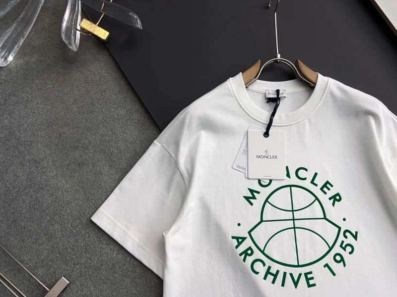 RelaxedFit Moncler T-Shirts 141423
