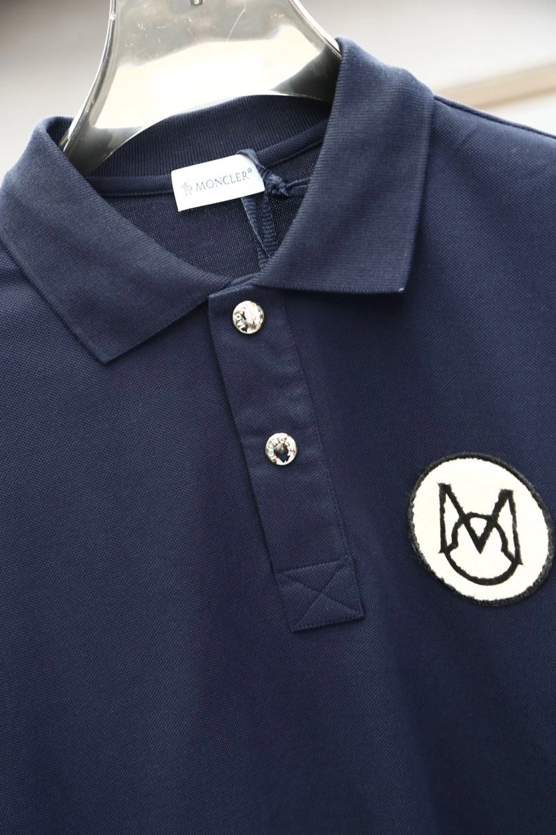 Soft Moncler T-Shirts 141377