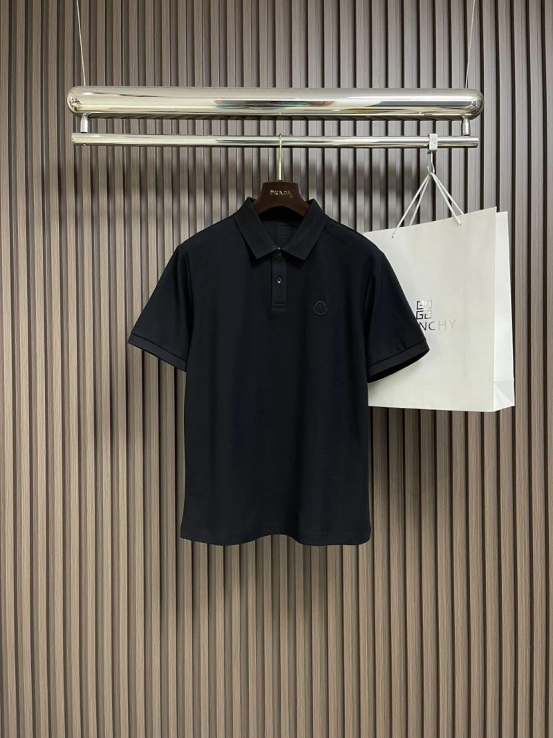Moncler T-Shirts Elegant 141354