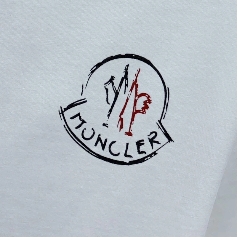 Moncler T-Shirts Breathable 141361