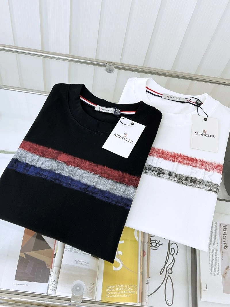Moncler T-Shirts AllSeason 141378