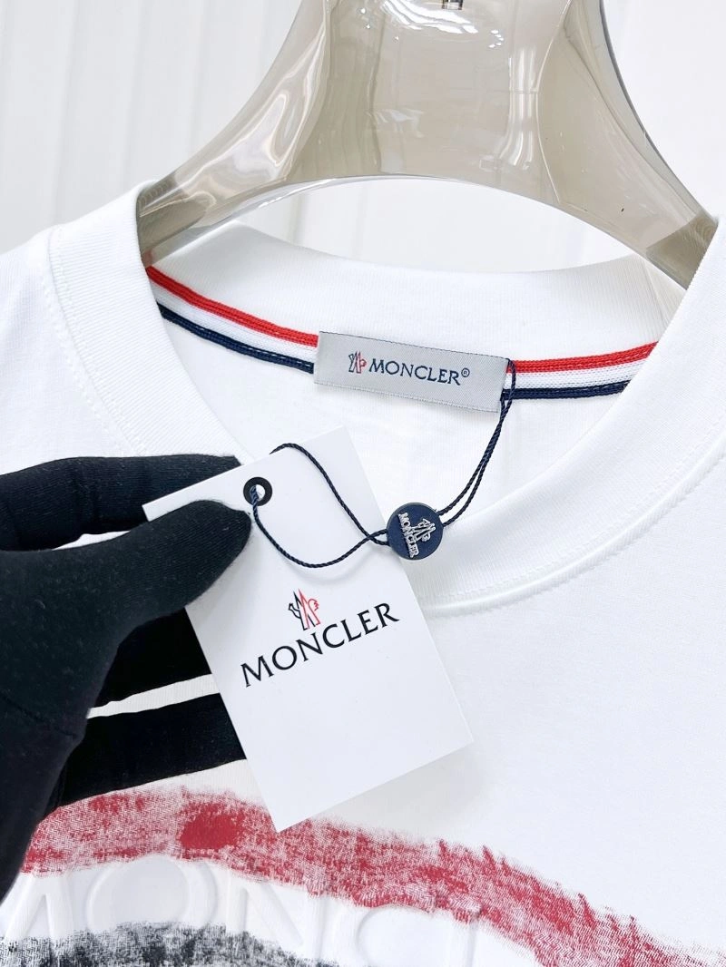 Moncler T-Shirts AllSeason 141378