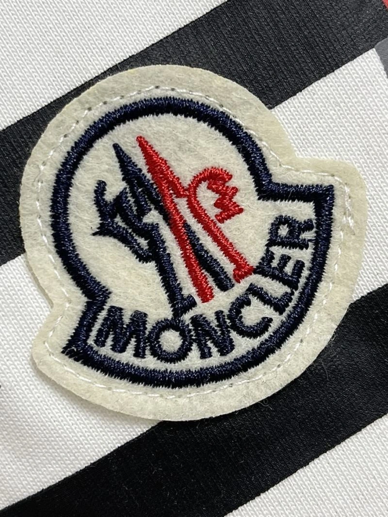 Moncler T-Shirts Efficient 141373