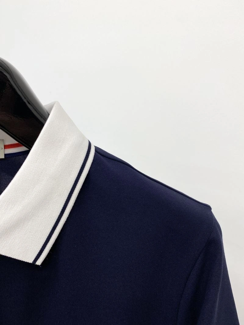 Moncler T-Shirts Comfortable 141355