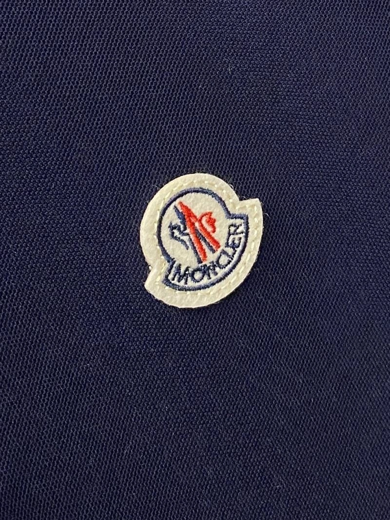 Moncler T-Shirts Comfortable 141355