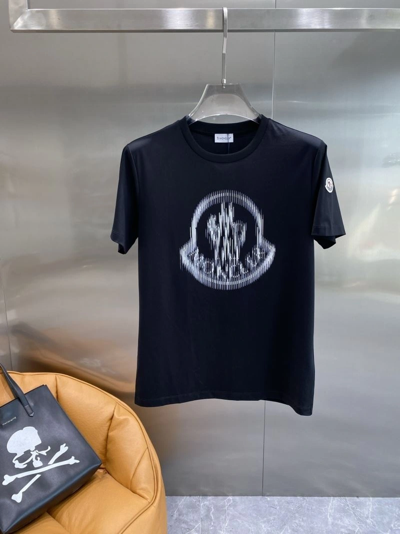 Moncler T-Shirts Durable 141369