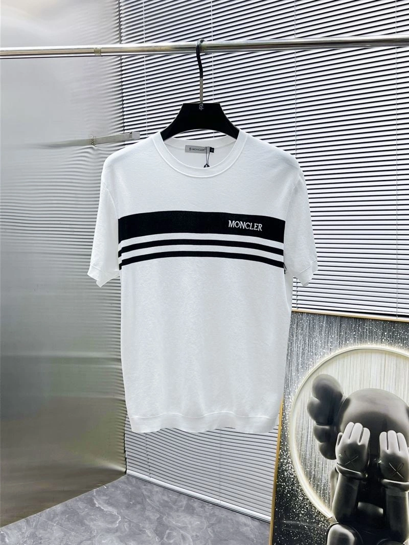 Moncler T-Shirts Comfortable 141345