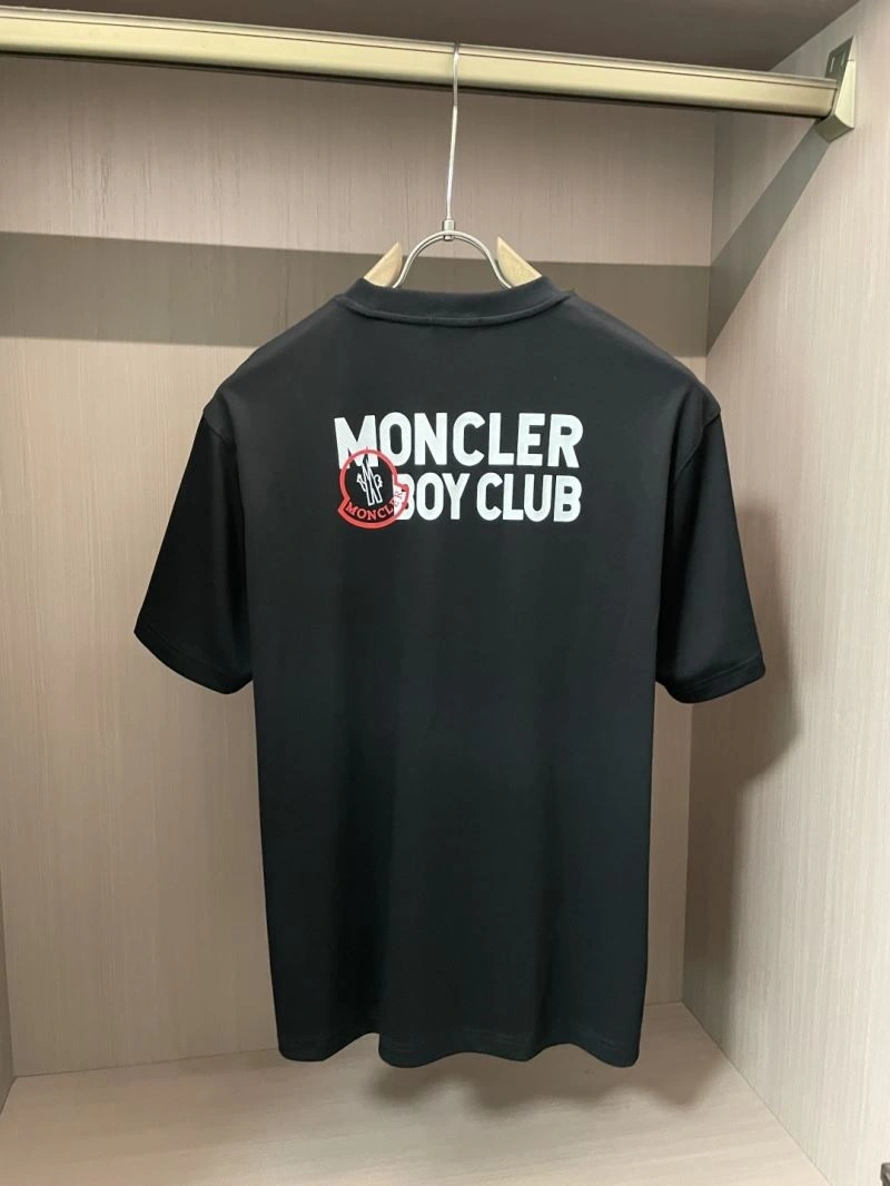 Moncler T-Shirts Casual 141348