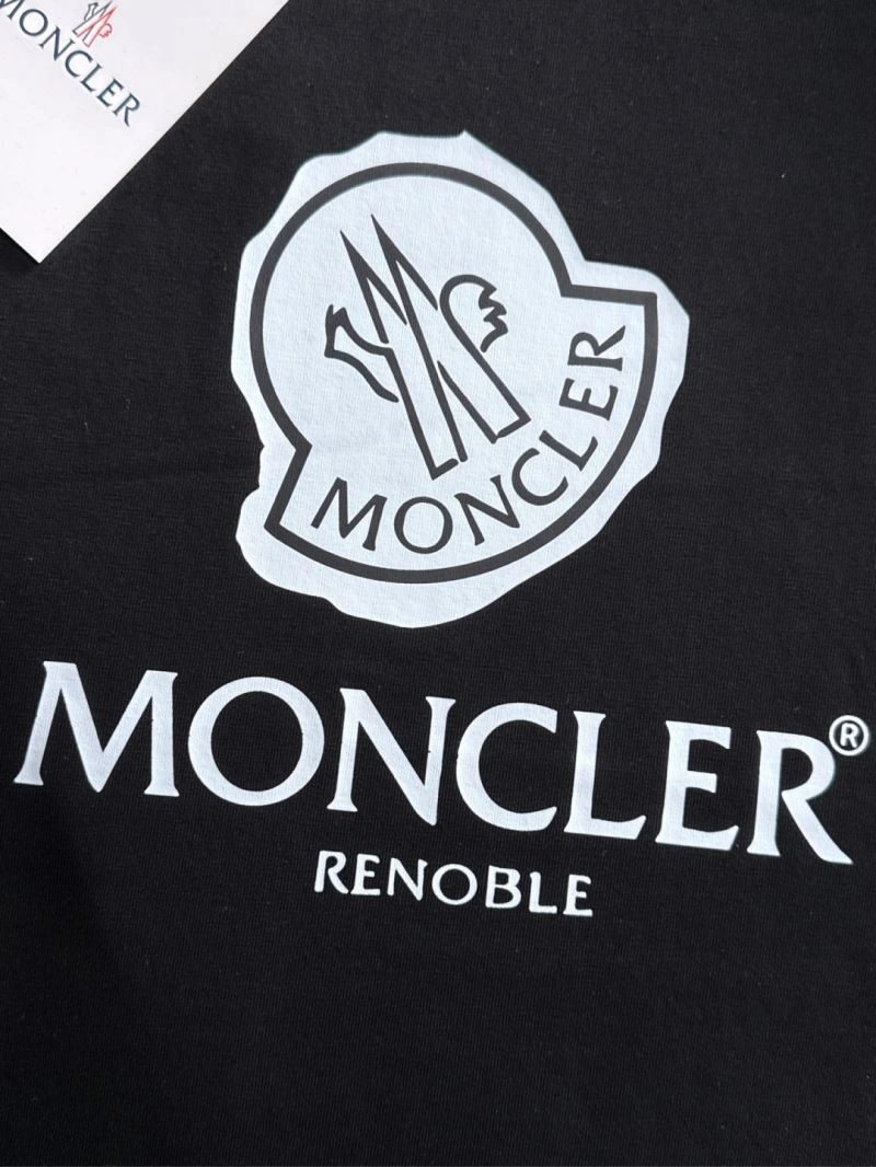 Moncler T-Shirts Premium 141344