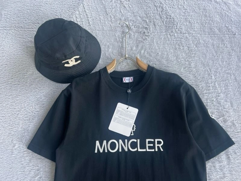 Original Moncler T-Shirts 141371