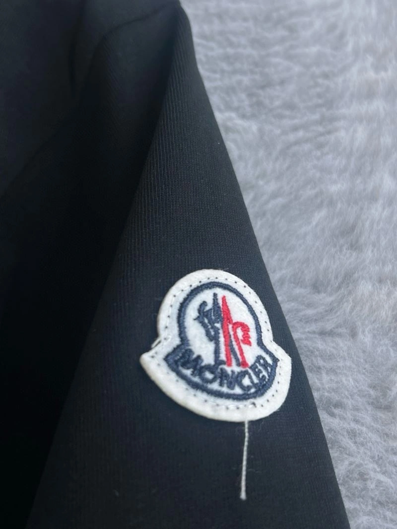 Original Moncler T-Shirts 141371