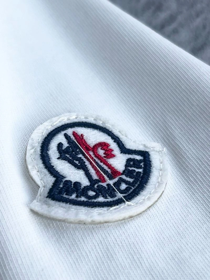 Moncler T-Shirts NewStyle 141340