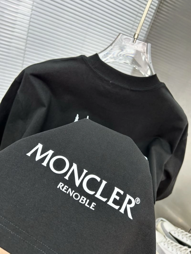 SmoothTexture Moncler T-Shirts 141329