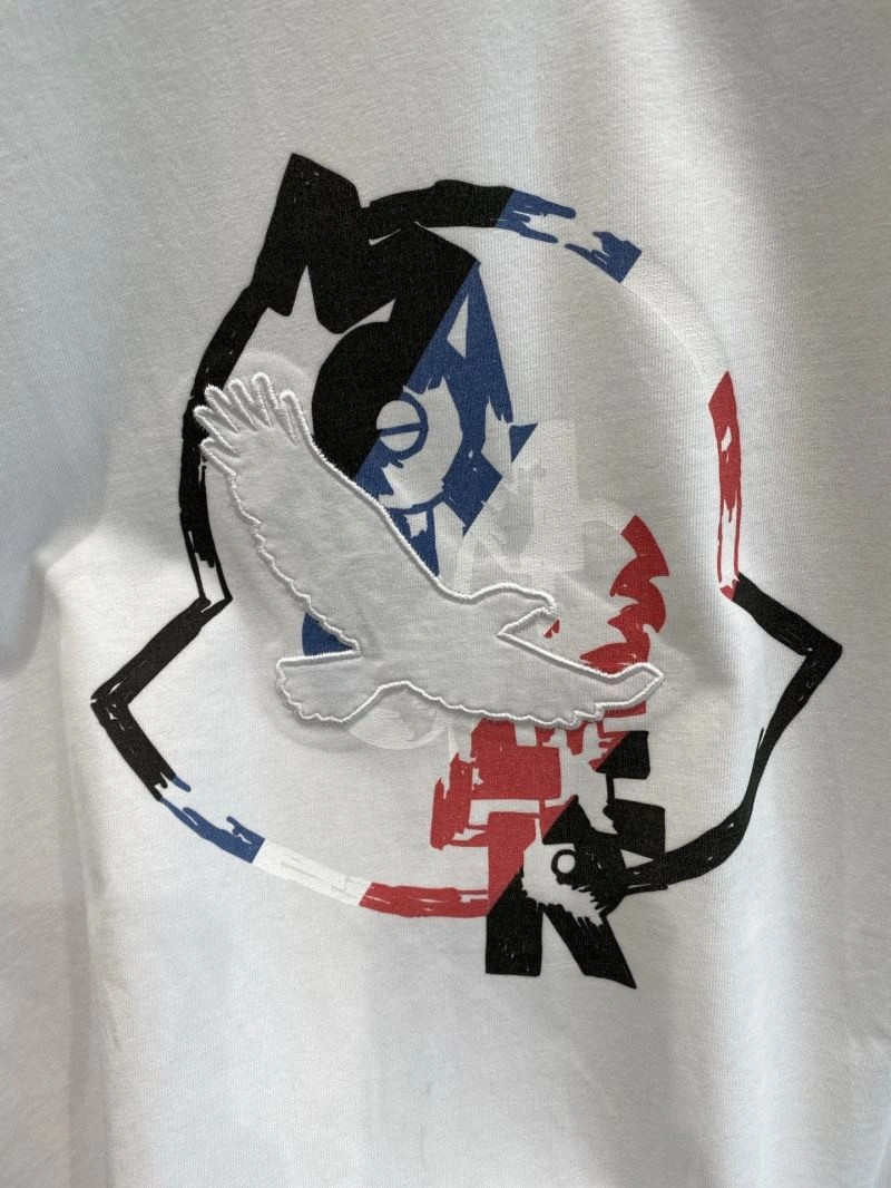 Snug Moncler T-Shirts 141324
