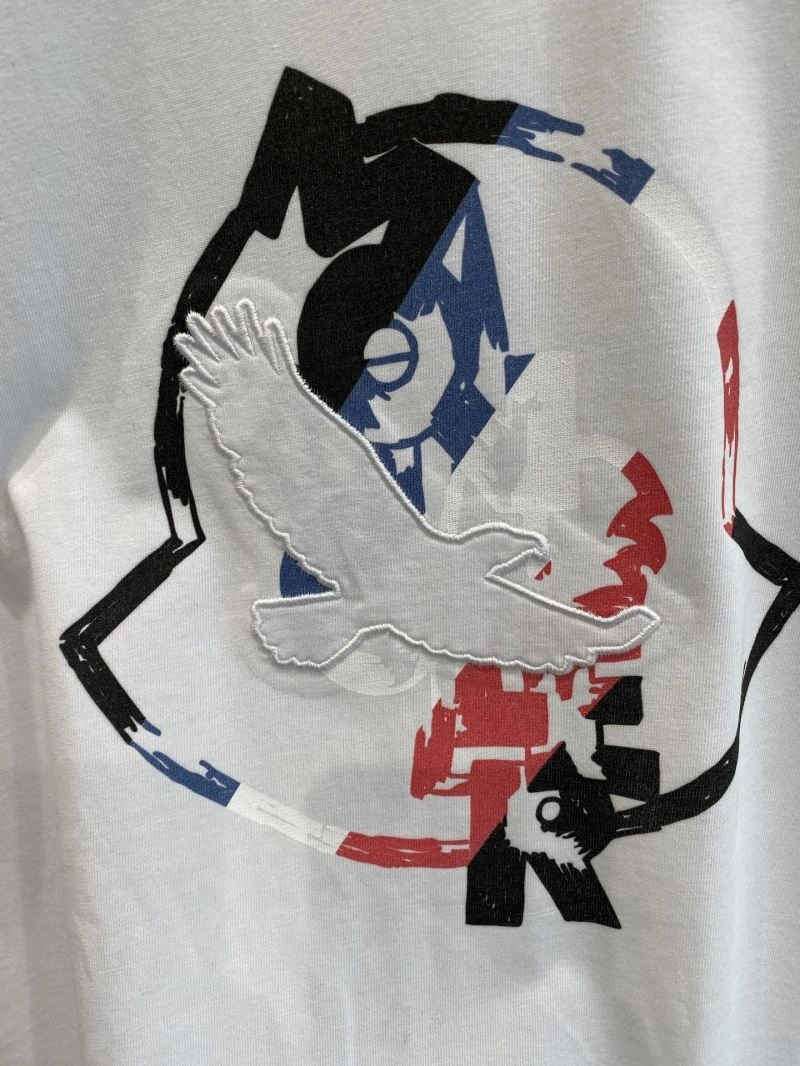 Snug Moncler T-Shirts 141324
