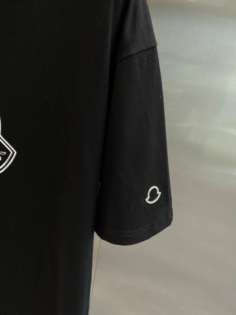 Moncler T-Shirts SunProtective 141323