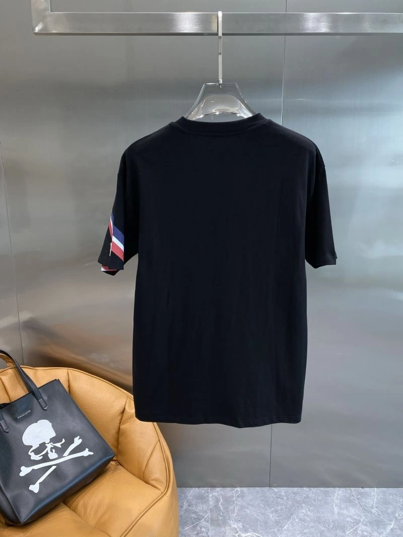Minimalist Moncler T-Shirts 141330