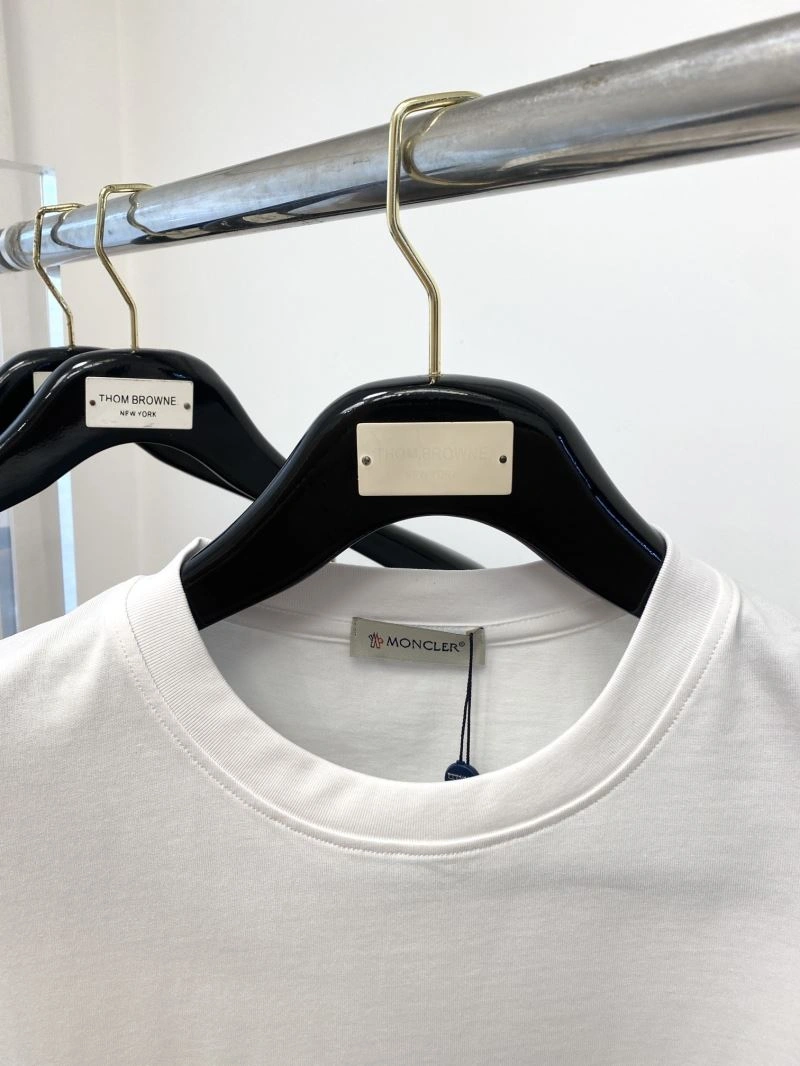 ZeroBulk Moncler T-Shirts 141309