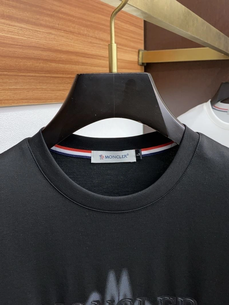 Moncler T-Shirts Casual 141317