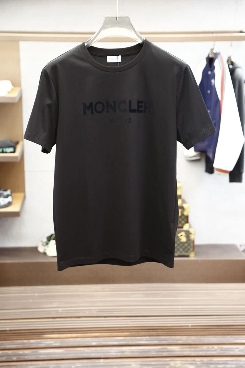 Moncler T-Shirts Unique 141298
