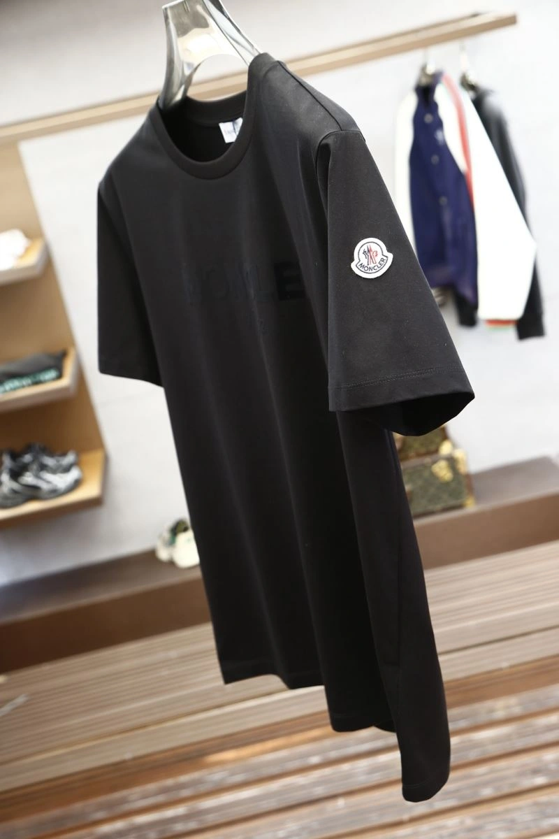 Moncler T-Shirts Unique 141298