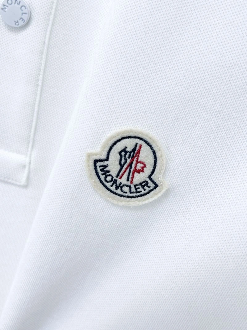 Moncler T-Shirts Cozy 141299