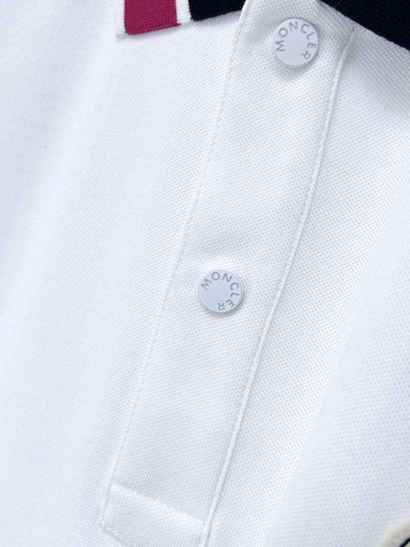 Moncler T-Shirts Cozy 141299