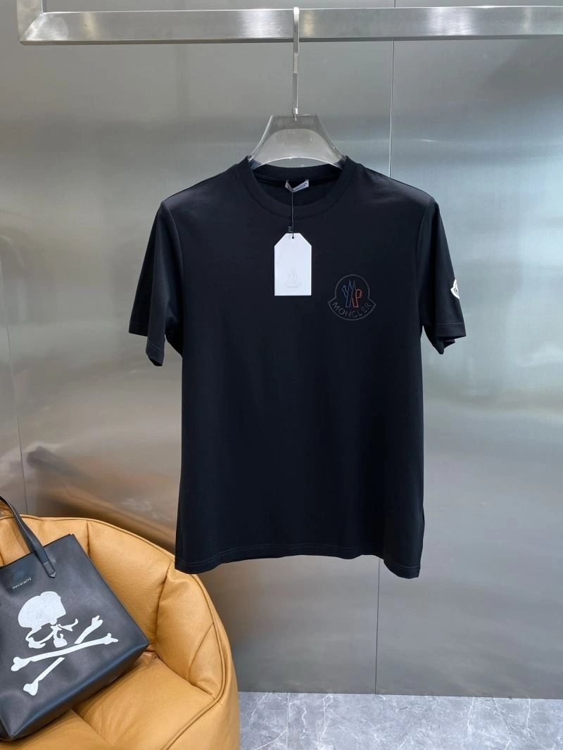 Moncler T-Shirts EasyCare 141302