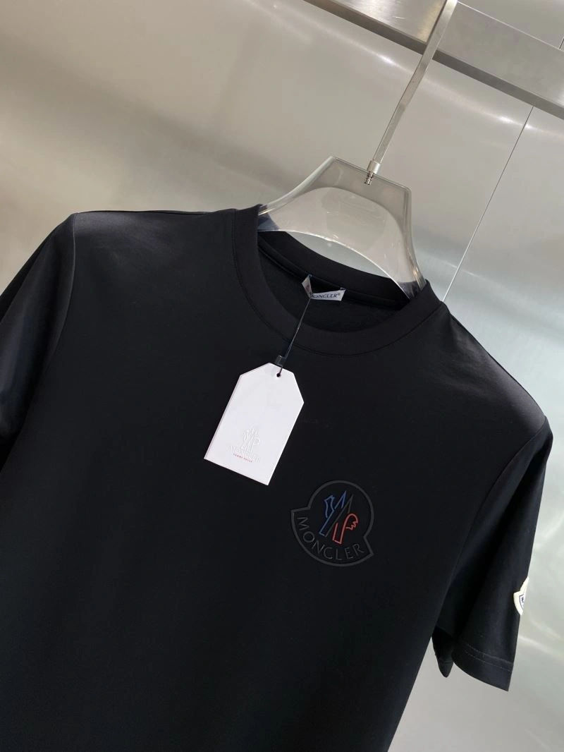 Moncler T-Shirts EasyCare 141302