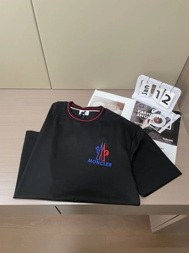 FlexibleFit Moncler T-Shirts 141289