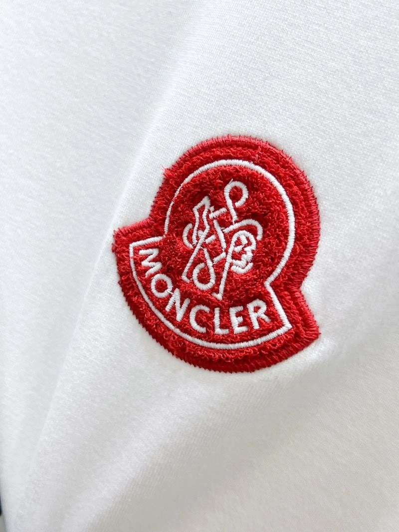 Moncler T-Shirts Popular 141282
