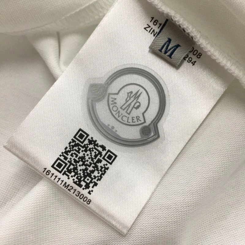 Moncler T-Shirts Bright 141284