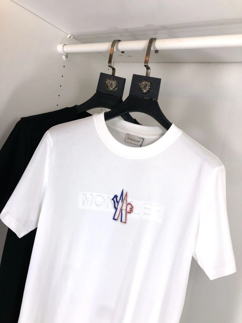 Moncler T-Shirts WrinkleFree 141288
