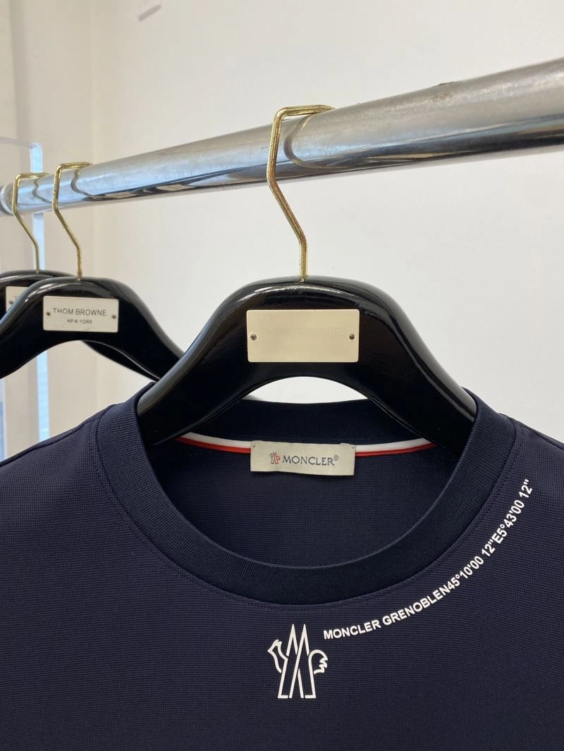 Efficient Moncler T-Shirts 141271