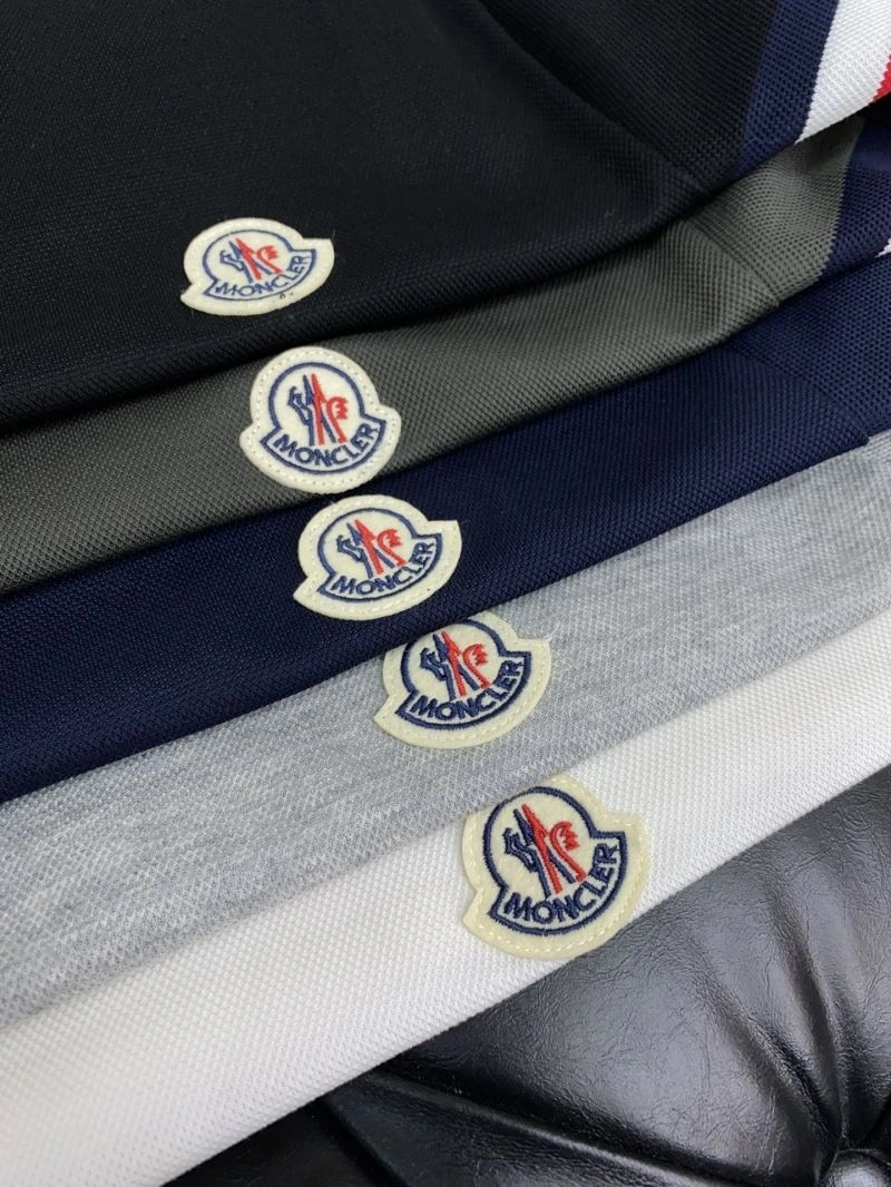 Moncler T-Shirts Effortless 141264