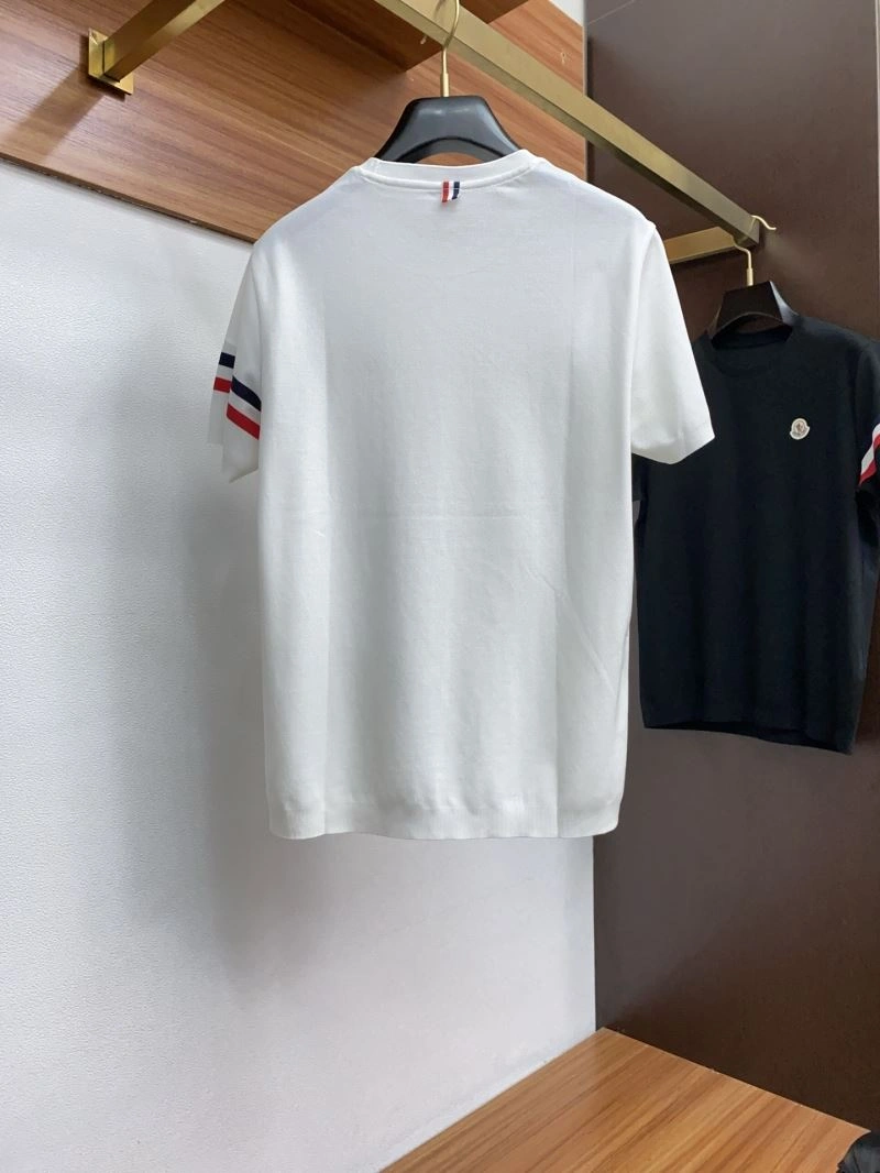 Moncler T-Shirts Effortless 141264