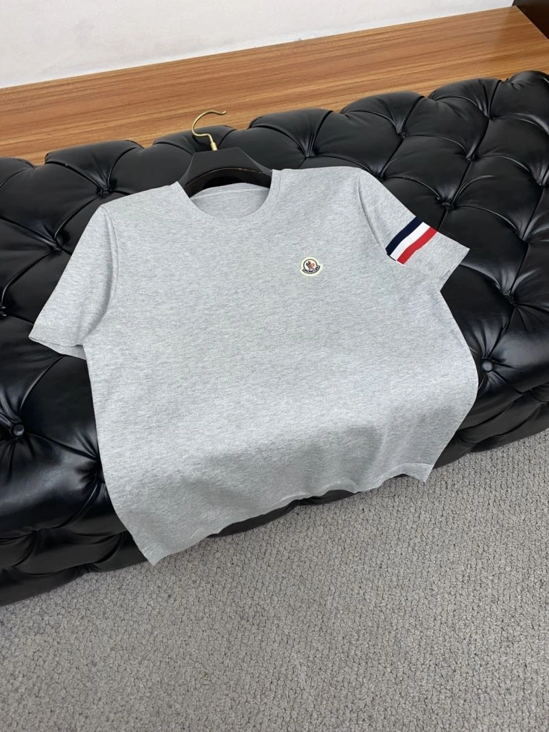 Premium Moncler T-Shirts 141263